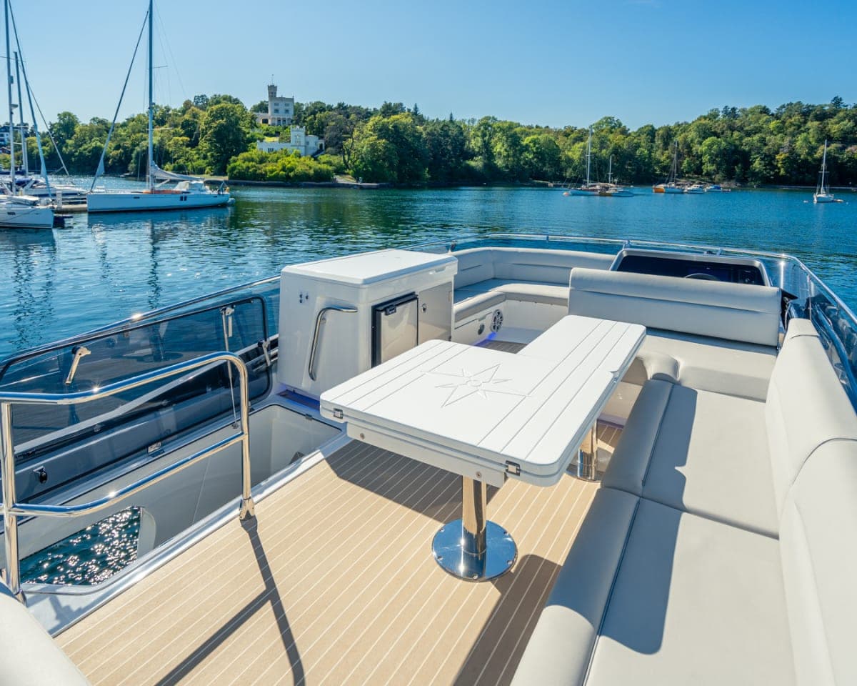 Aurora Yacht Life on the Flybridge